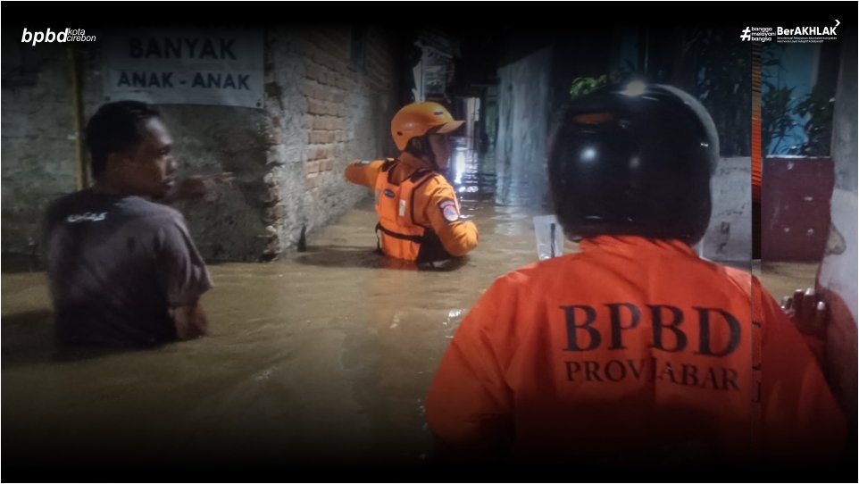 DITERJANG BANJIR TENGAH MALAM, 7 KELURAHAN DI KOTA CIREBON TERDAMPAK