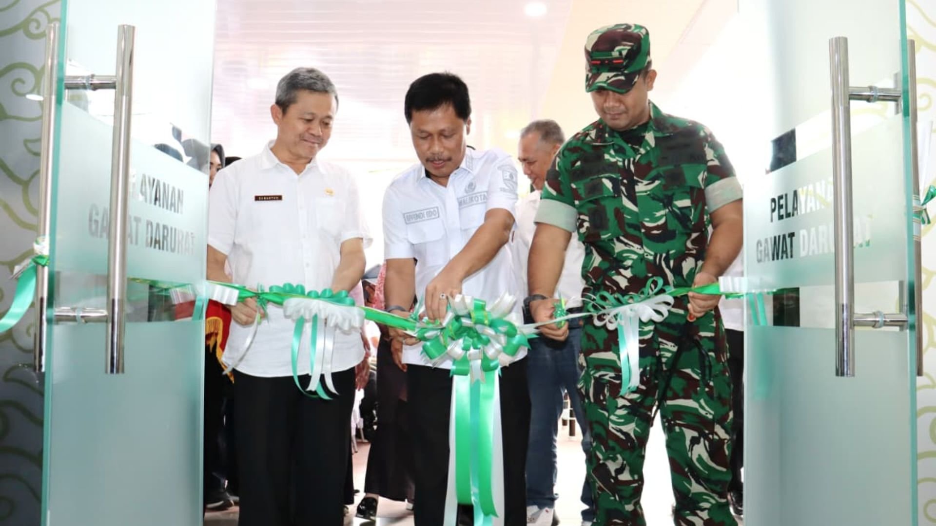 Wali Kota Cirebon Resmikan Empat Gedung Puskesmas dan Teken MoU Strategis