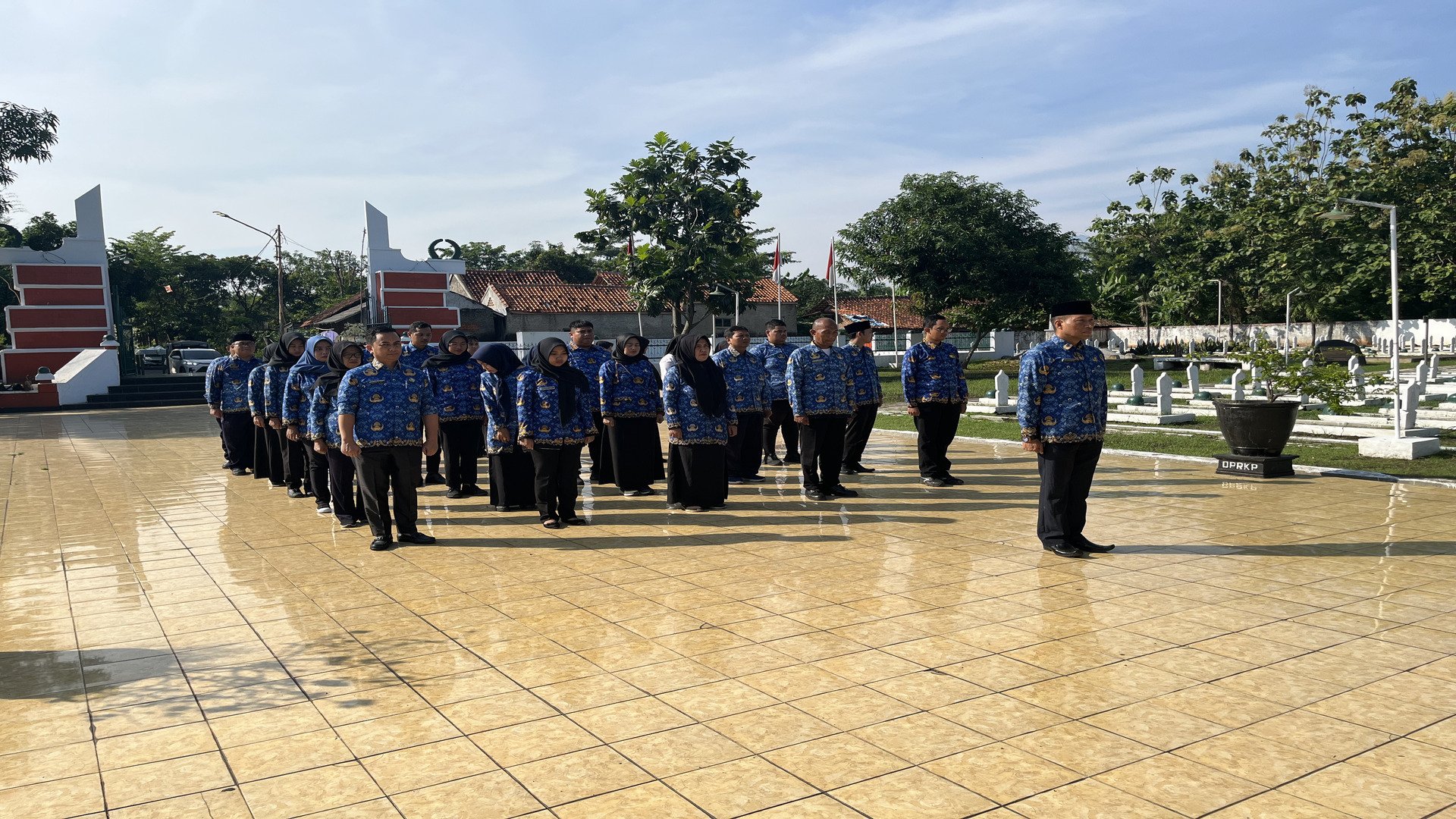 Apel Ziarah Taman Makam Pahlawan dalam Rangka Hari Kesetiakawanan Sosial Nasional 2025